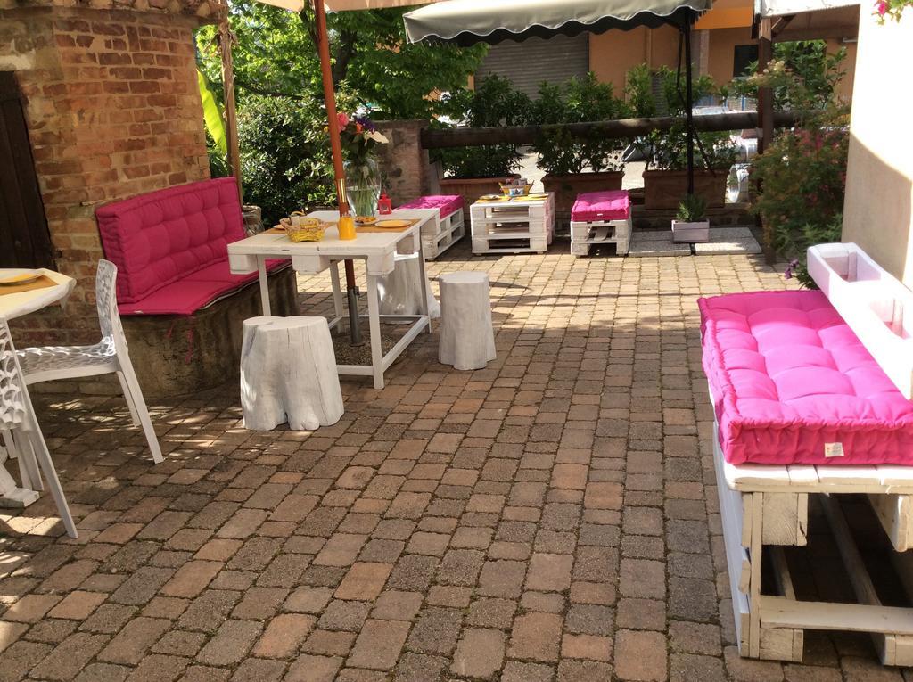 Giannetti Bed & Breakfast Poggio alle Mura Экстерьер фото